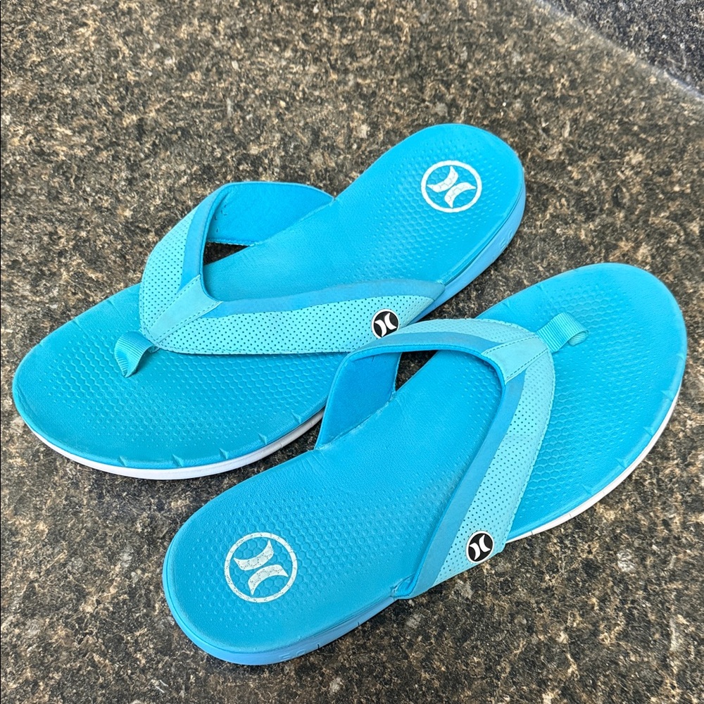 Hurley Blue Sandals with Circular Logo Flip Flops